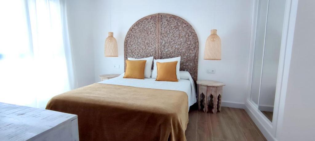 La Posada De Lola - Adults Only Hotel โบโลเนีย ภายนอก รูปภาพ