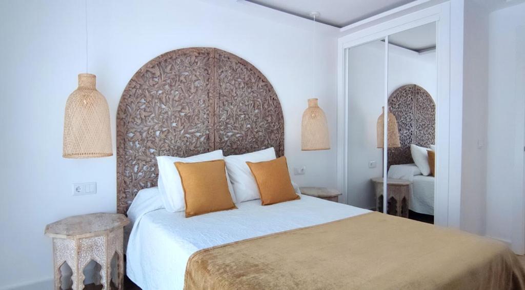 La Posada De Lola - Adults Only Hotel โบโลเนีย ภายนอก รูปภาพ