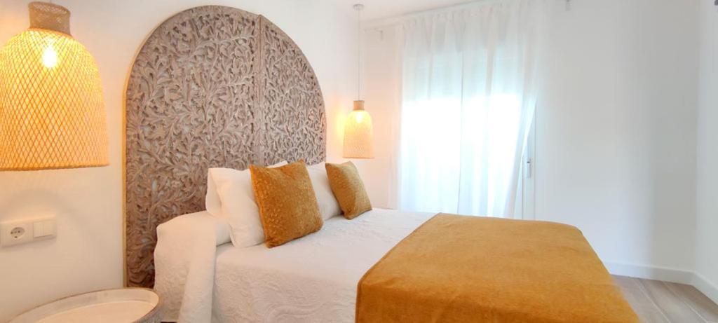 La Posada De Lola - Adults Only Hotel โบโลเนีย ภายนอก รูปภาพ