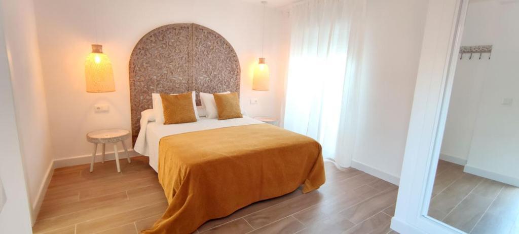 La Posada De Lola - Adults Only Hotel โบโลเนีย ภายนอก รูปภาพ