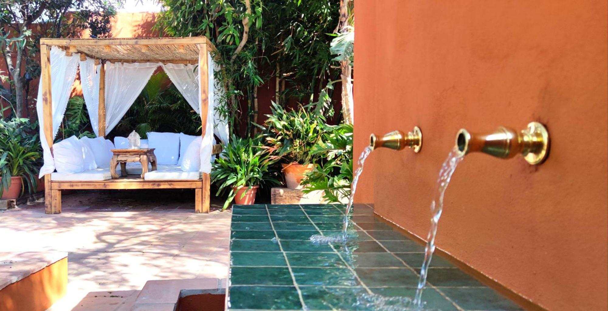 La Posada De Lola - Adults Only Hotel โบโลเนีย ภายนอก รูปภาพ