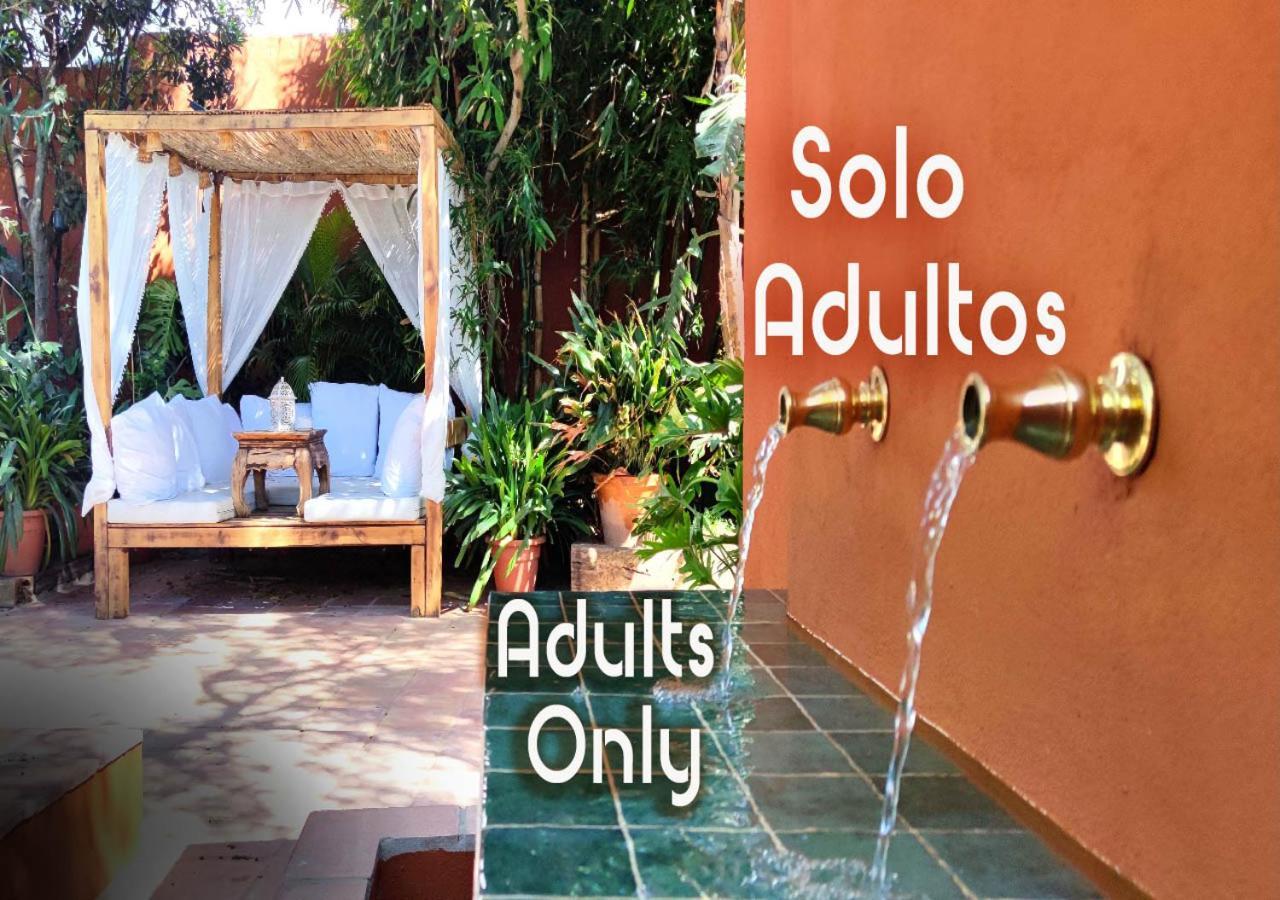 La Posada De Lola - Adults Only Hotel โบโลเนีย ภายนอก รูปภาพ
